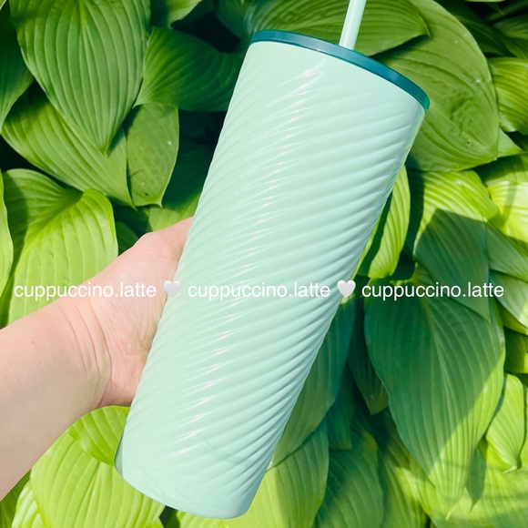 🤍NEW💚Starbucks 2023 ‘Diagonal Sage’ Green Textured Twist SS Tumbler - Picture 2 of 6